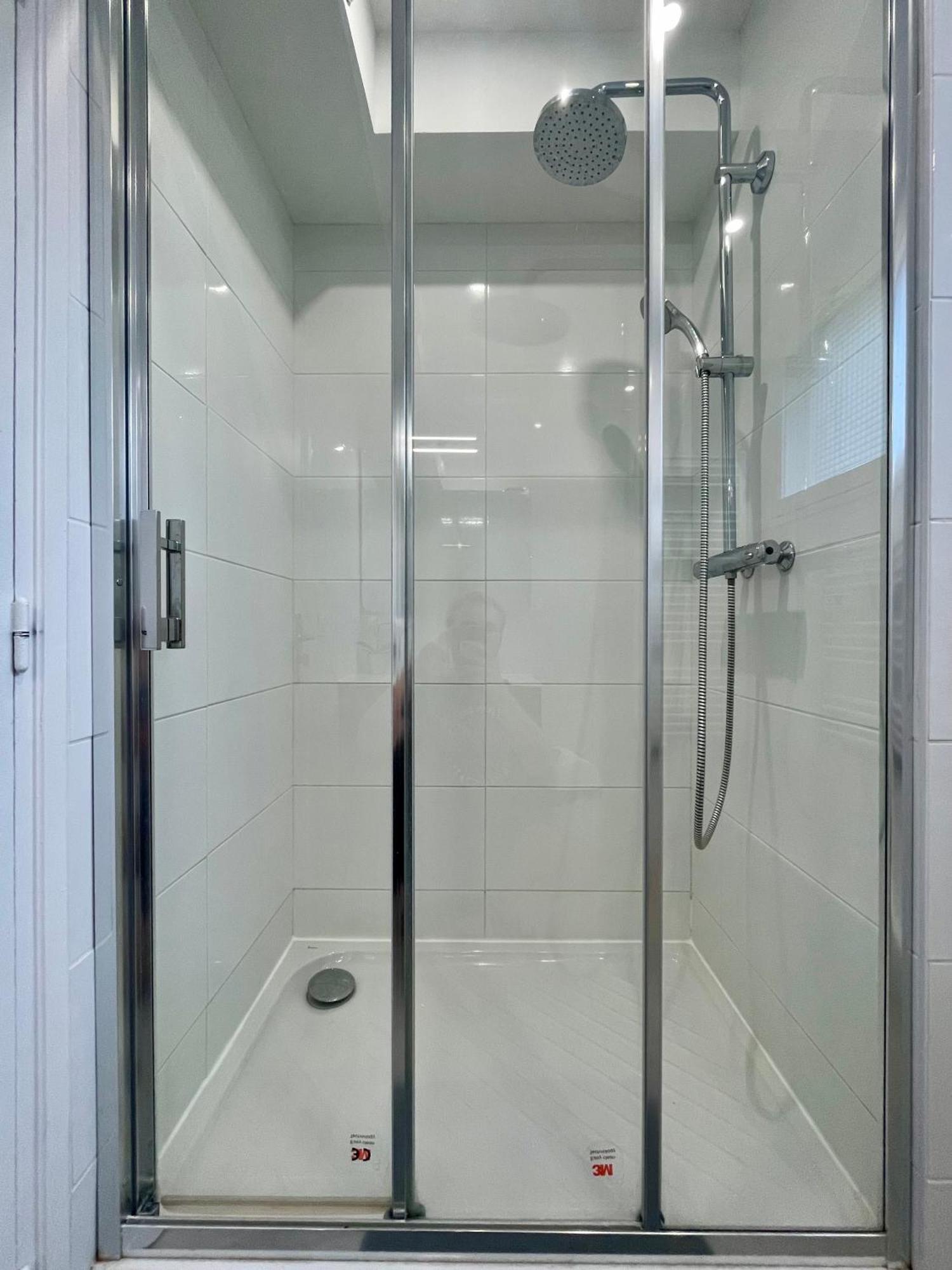 Bngo I Le Spacieux I 3 Chambres, 2 Salles De Bain, Parking Prive Gratuit, 8 Personnes, Vieux Lyon Hypercentre Exterior foto